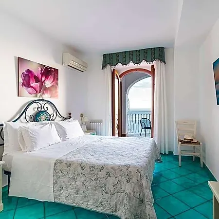 Il Gabbiano 4*