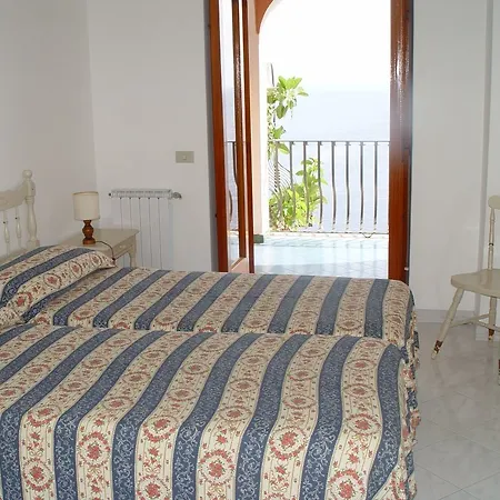 Il Gabbiano 4*