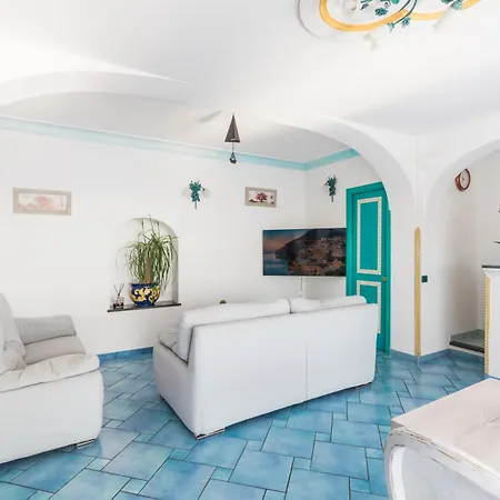 酒店 Il Gabbiano 4*